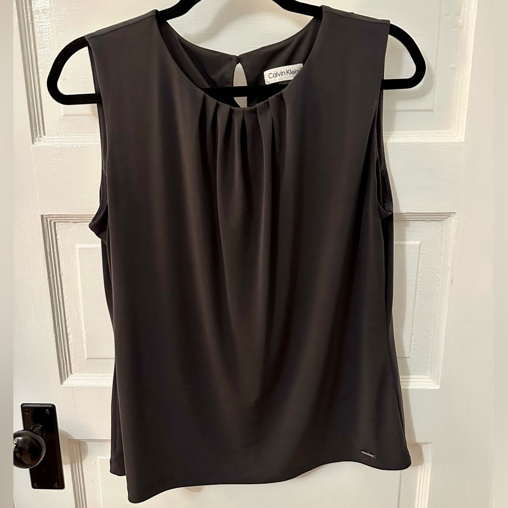 Calvin Klein Women's Charcoal Sleeveless Blouse
